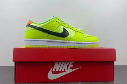 Nike Dunk Low “Glow in the Dark”  FJ4610-702 Classic 8087 