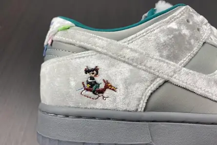 Nike Dunk Low Ice  DO2326-001 EyeCatching 6055 