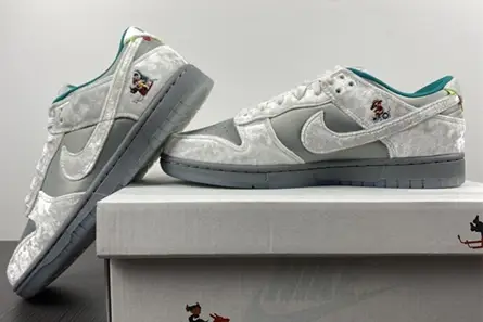 Nike Dunk Low Ice  DO2326-001 EyeCatching 6055 