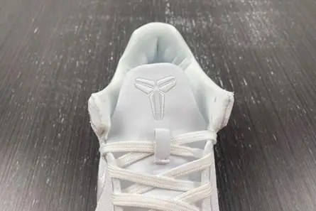 Nike Kobe 8 Protro Halo  FJ9364-100 UrbanStyle 2978 