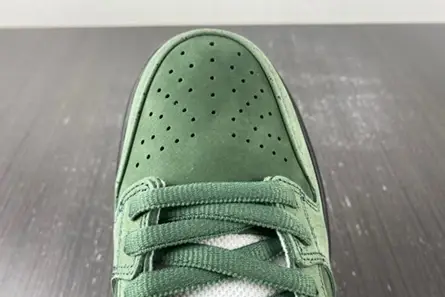 Nike SB Dunk Low Concepts Green Lobster BV1310-337 DailyWear 7802 