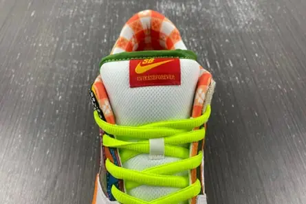 Nike SB Dunk Low DM0807-600 SportInspired 3087 