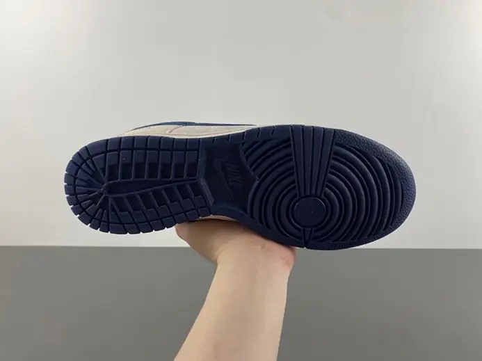 Nike SB Dunk Low FC1688-134 Comfortable 4062 