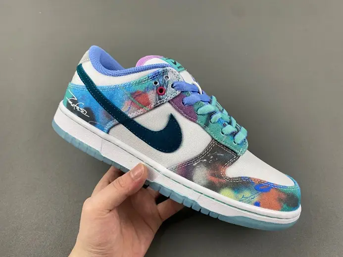 Nike SB Dunk Low Futura Laboratories Bleached Aqua  HF6061-400 Unique 3032 