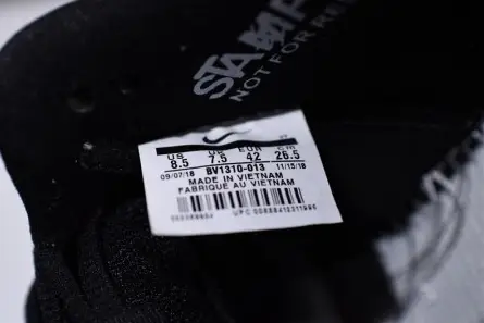 Nike SB Dunk Low Staple Panda Pigeon - BV1310-013 Trendy 5083 