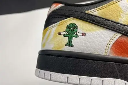 Nike SB Dunk Low“Raygun” BQ6832-001 Bright 2994 
