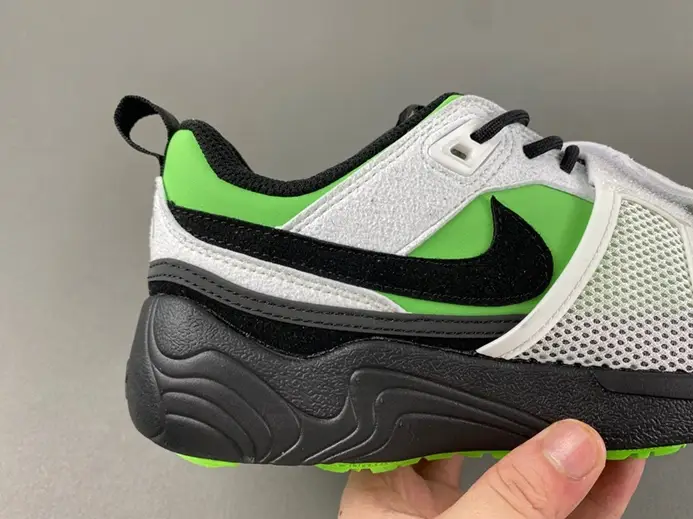 Nike Zoom Field Jaxx SP HQ3061-104 Sleek 2212 