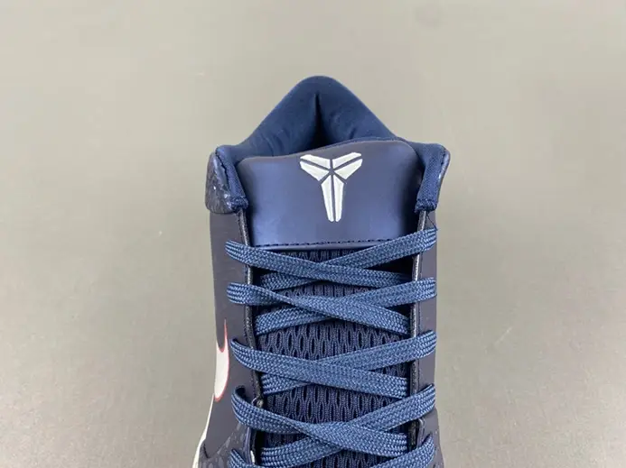 Nike Zoom Kobe 4 AV6339-109 Soft 8759 