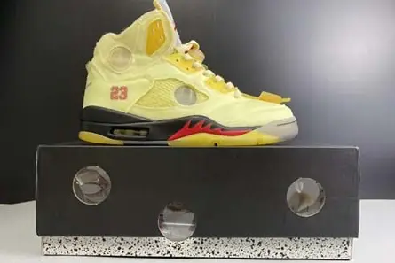 OFF-WHITE x Air Jordan 5 “Sail” DH8565-100 Durable 2430 