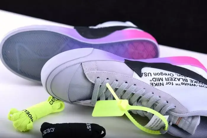 Off-White Nike Blazer The Queen AA3832-002 Resilient 9443 