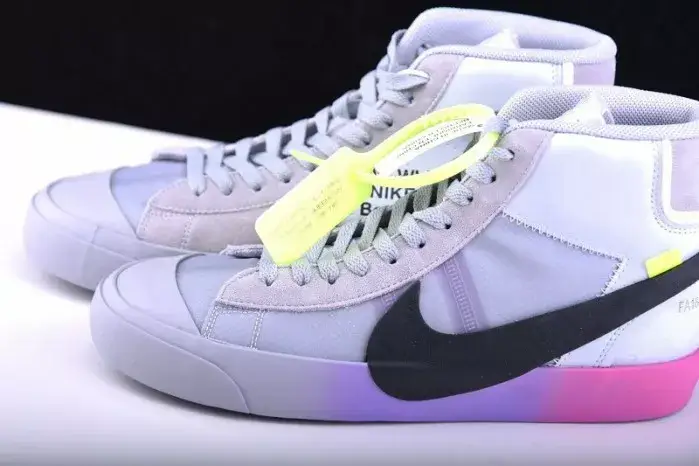 Off-White Nike Blazer The Queen AA3832-002 Resilient 9443 