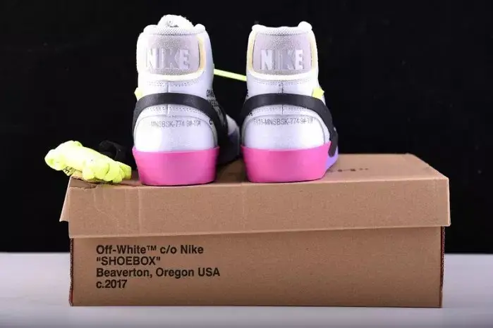 Off-White Nike Blazer The Queen AA3832-002 Resilient 9443 