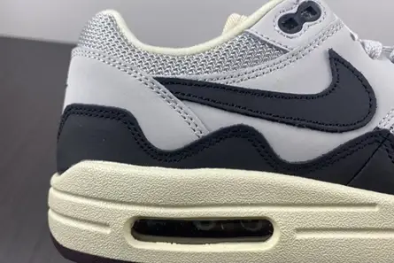 Patta x Nike Air Max 1 DH1348-002 Lightweight 3855 