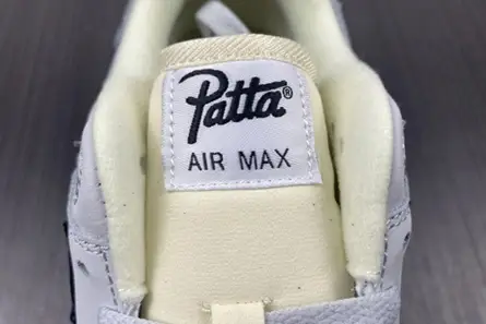 Patta x Nike Air Max 1 DH1348-002 Lightweight 3855 