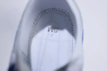 Popular 9300 Nike Epic React Flyknit white blue AQ0067-993 