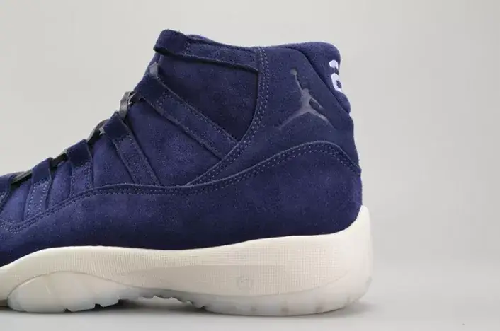 Practical 5411 AIR JORDAN 11 RETRO DEREK JETER NAVY SUEDE 351792-147 