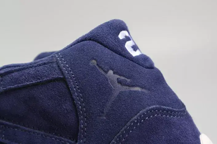 Practical 5411 AIR JORDAN 11 RETRO DEREK JETER NAVY SUEDE 351792-147 