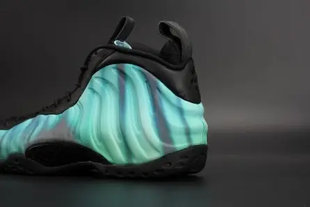 Refined 3470 Nike Air Foamposite One "Northern Lights" Black Green mens 840559-001 