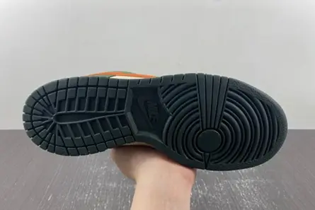 Refined 9601 Nike SB Dunk Low Eire  304292-185 