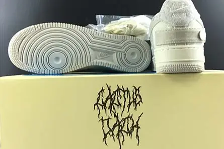 Resilient 294 NIKE AIR FORCE1 TRAVIS SCOTT CN2405-902 
