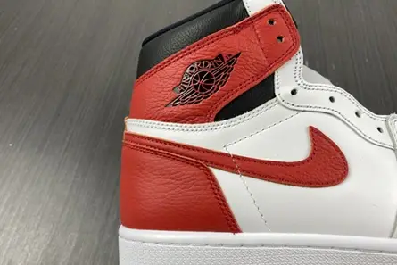 Resilient 3437 Jordan 1 Retro High OG Heritage  555088-161 