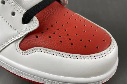 Resilient 3437 Jordan 1 Retro High OG Heritage  555088-161 