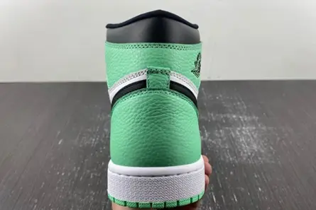 Resilient 3737 Jordan 1 Retro High OG Green Glow DZ5485-130 