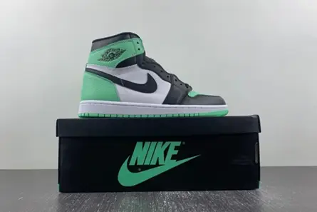 Resilient 3737 Jordan 1 Retro High OG Green Glow DZ5485-130 