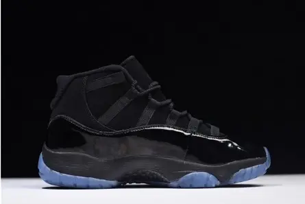 Resilient 6925 Air Jordan 11 “Cap and Gown” black  378037-005 