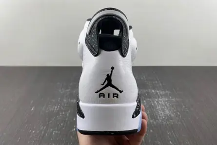 Resilient 7275 Air Jordan 6 “Reverse Oreo” CT8529-112 