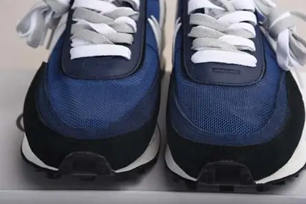 Sacai x Nike BV0073 401 Durable 5149 