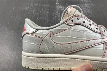 Sleek 2626 Travis Scott x Air Jordan 1 DM7866-601 