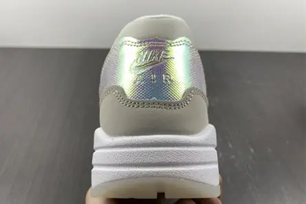Sleek 9127 Nike Air Max 1 AMD La Ville Lumière DQ9326-100 
