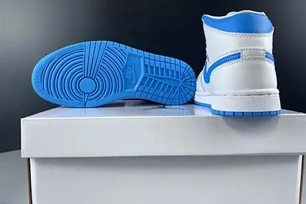 Sleek 9216 Air Jordan 1 MID AJ1 BQ6472-114 