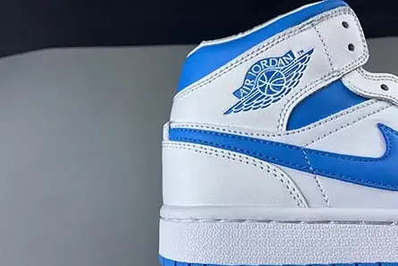 Sleek 9216 Air Jordan 1 MID AJ1 BQ6472-114 