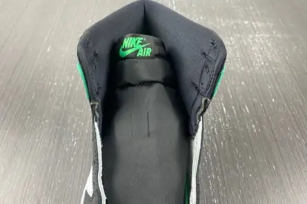 Sleek 9225 Air Jordan 1 High OG “Lucky Green” DZ5485-031 