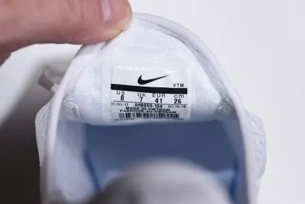 SmartChoice 8546 NIKE mens AIR MAX 270 