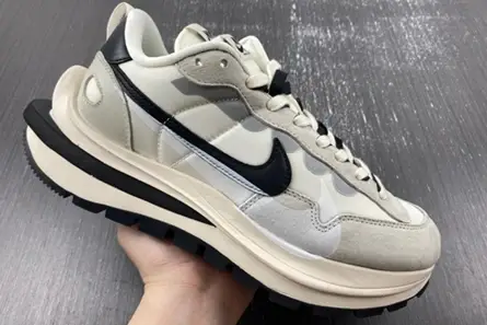 SmartChoice 9209 Sacai x VaporWaffle DD1875-101 