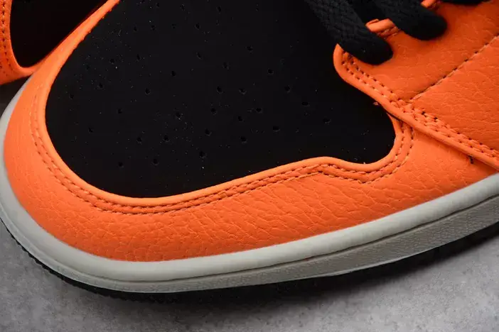Soft 1505 Air Jordan 1 Mid Black Orange 554724-062 