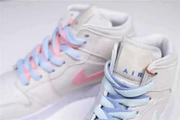 Soft 2720 Air Jordan 1 Mid GG 
