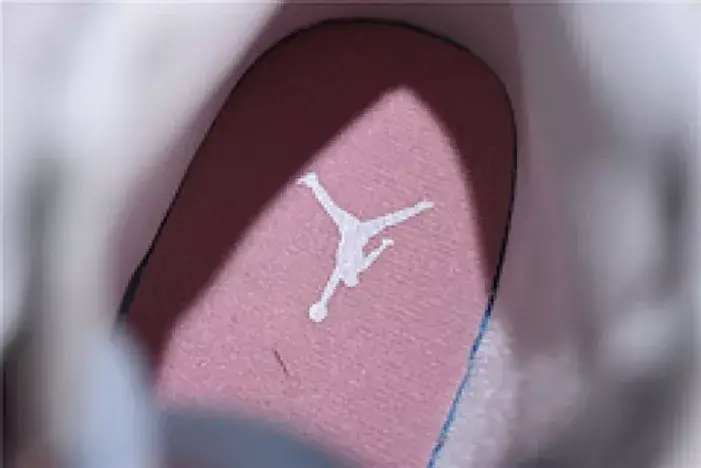 Soft 2720 Air Jordan 1 Mid GG 