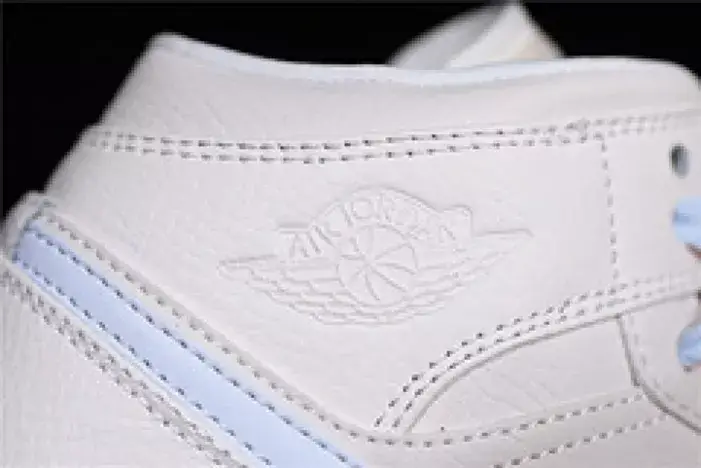 Soft 2720 Air Jordan 1 Mid GG 