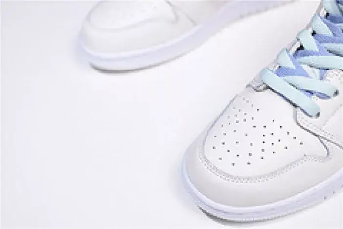 Soft 2720 Air Jordan 1 Mid GG 