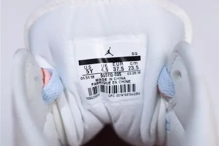 Soft 2720 Air Jordan 1 Mid GG 