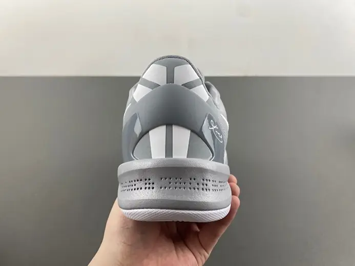 SportInspired 1049 Nike Kobe 6 Protro HF9550-002 