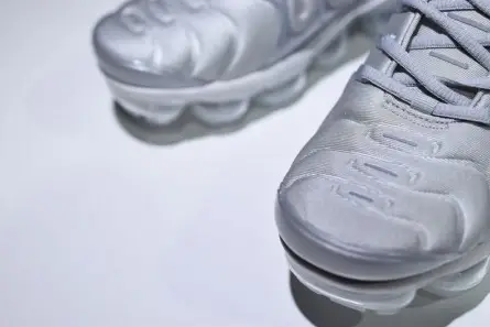 SportInspired 5651 Nike VaporMax Plus "Triple White" Pure Platinum mens  924453-100 