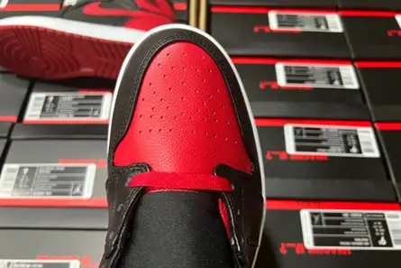 SportInspired 8488 Air Jordan 1 Retro high ban 432001-001 
