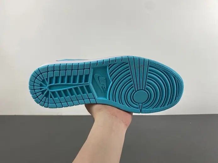 StreetReady 3779 Travis Scott x Air Jordan 1 DM7866-771 