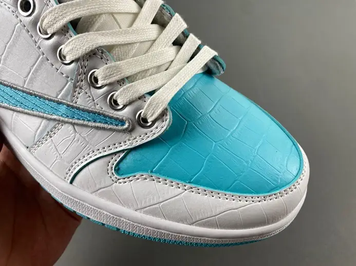 StreetReady 3779 Travis Scott x Air Jordan 1 DM7866-771 