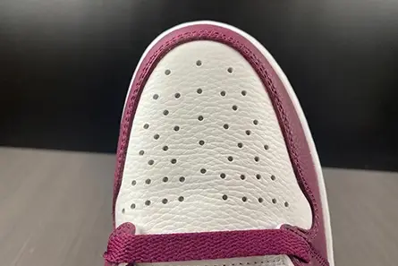 StreetReady 5997 Air Jordan 1 High OG Volt Gold 555088 118 